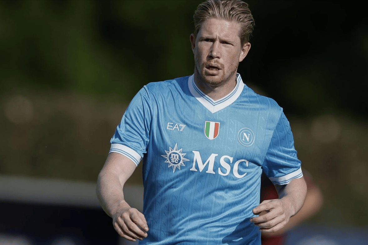 弗莱彻：还没看前队友在群里的聊天，我可能会暂时远离那个群