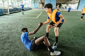 ATP以辛卡强强对话结束2025赛季，辛纳一战追平六位网坛传奇纪录